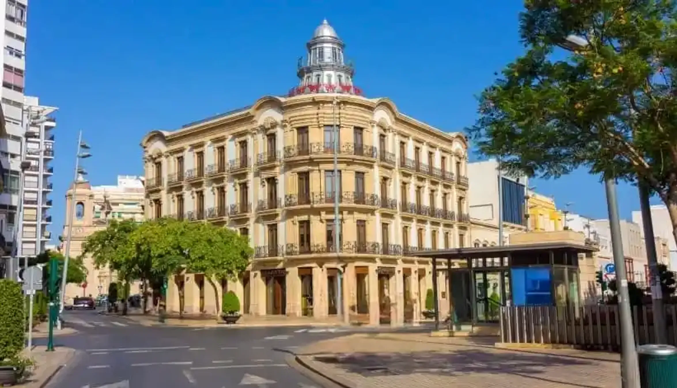 Informe de Evaluación de Edificios en Almería
